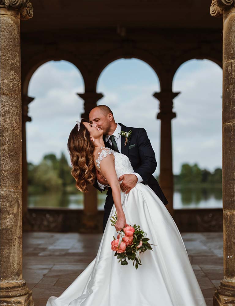 antonia Makeup artist Reviews